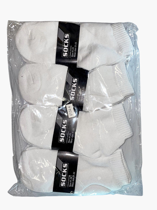 Packaged white men’s ankle socks